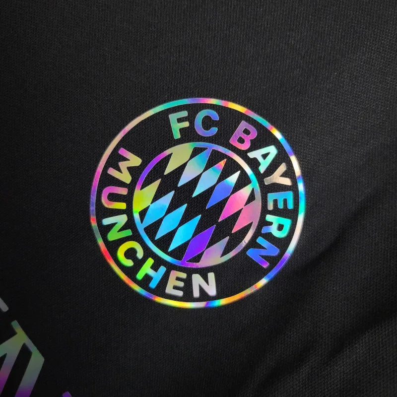 Bayern Munique Édition Speciale 24/25 - Vue rapprochée