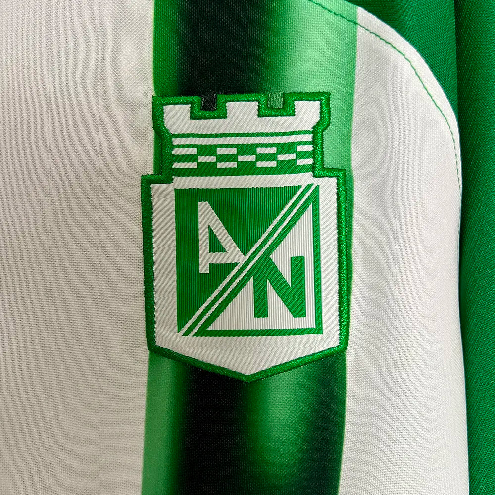 Atlético Nacional Domicile 24/25 - Vue rapprochée