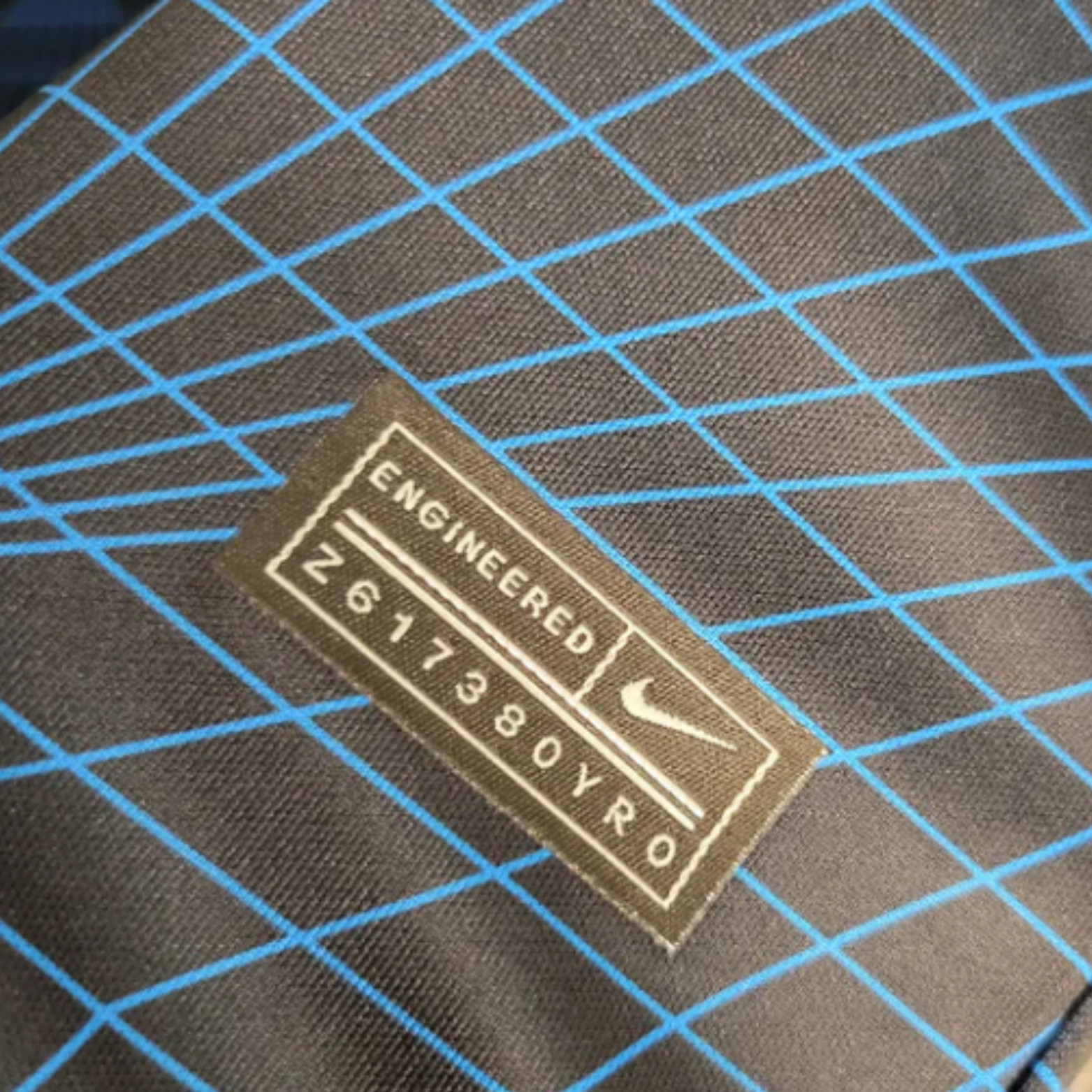 Chelsea Extérieur 23/24 - Détail
