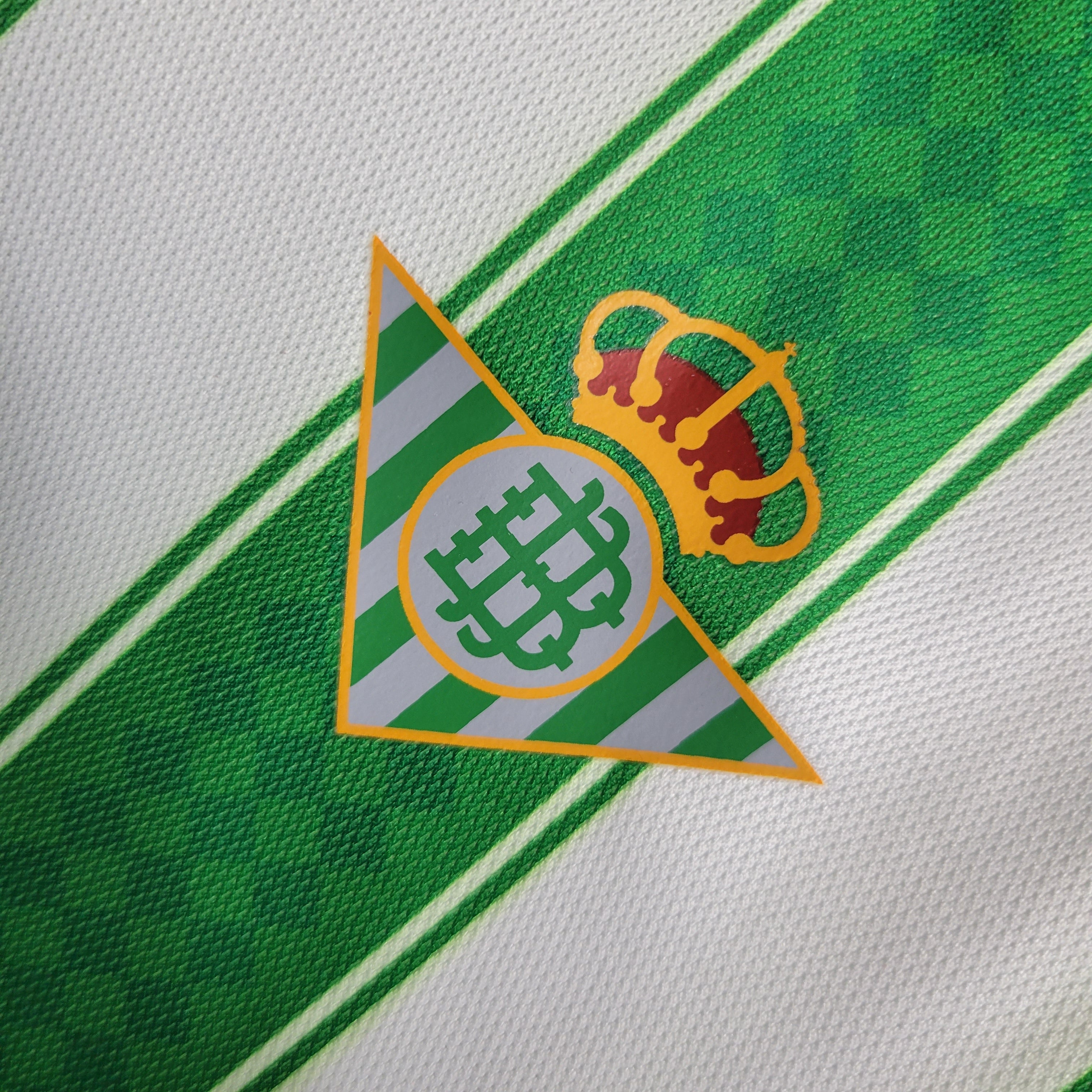 Kit - Real Betis Domicile 23/24 - Vue rapprochée