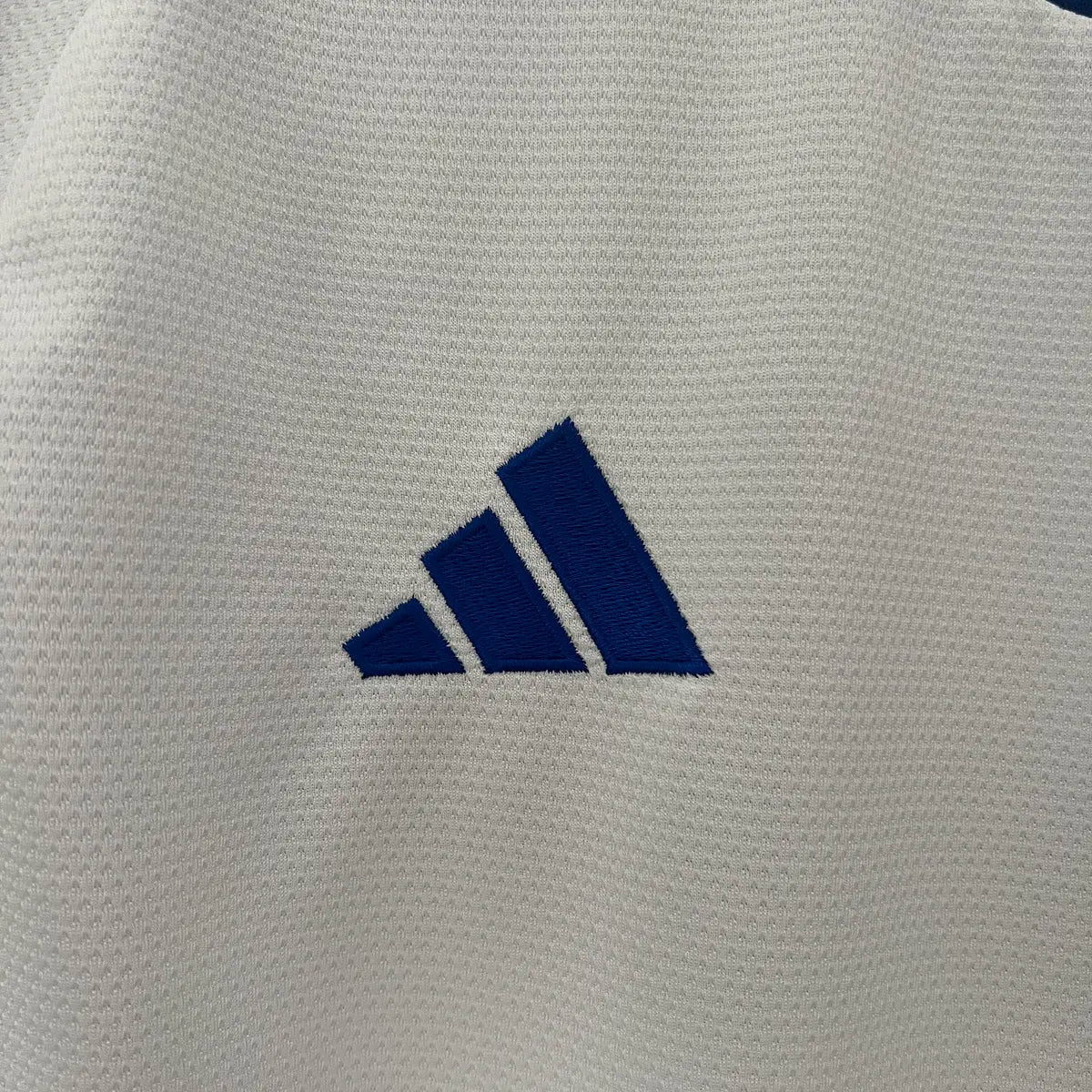 Cruzeiro Extérieur 24/25 - Porté