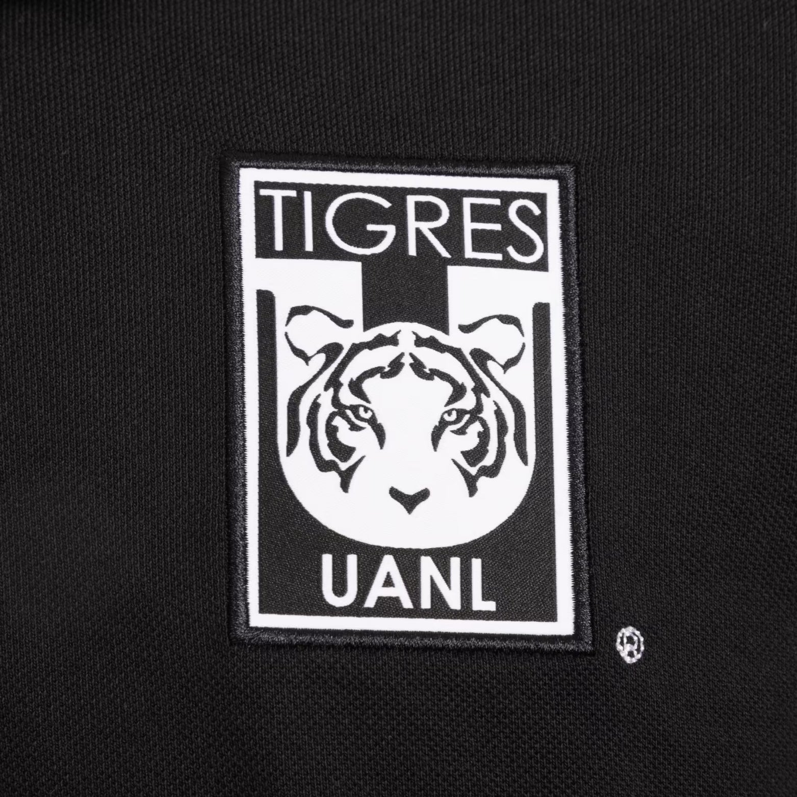 UANL Tigres Polo 24/25 - Porté