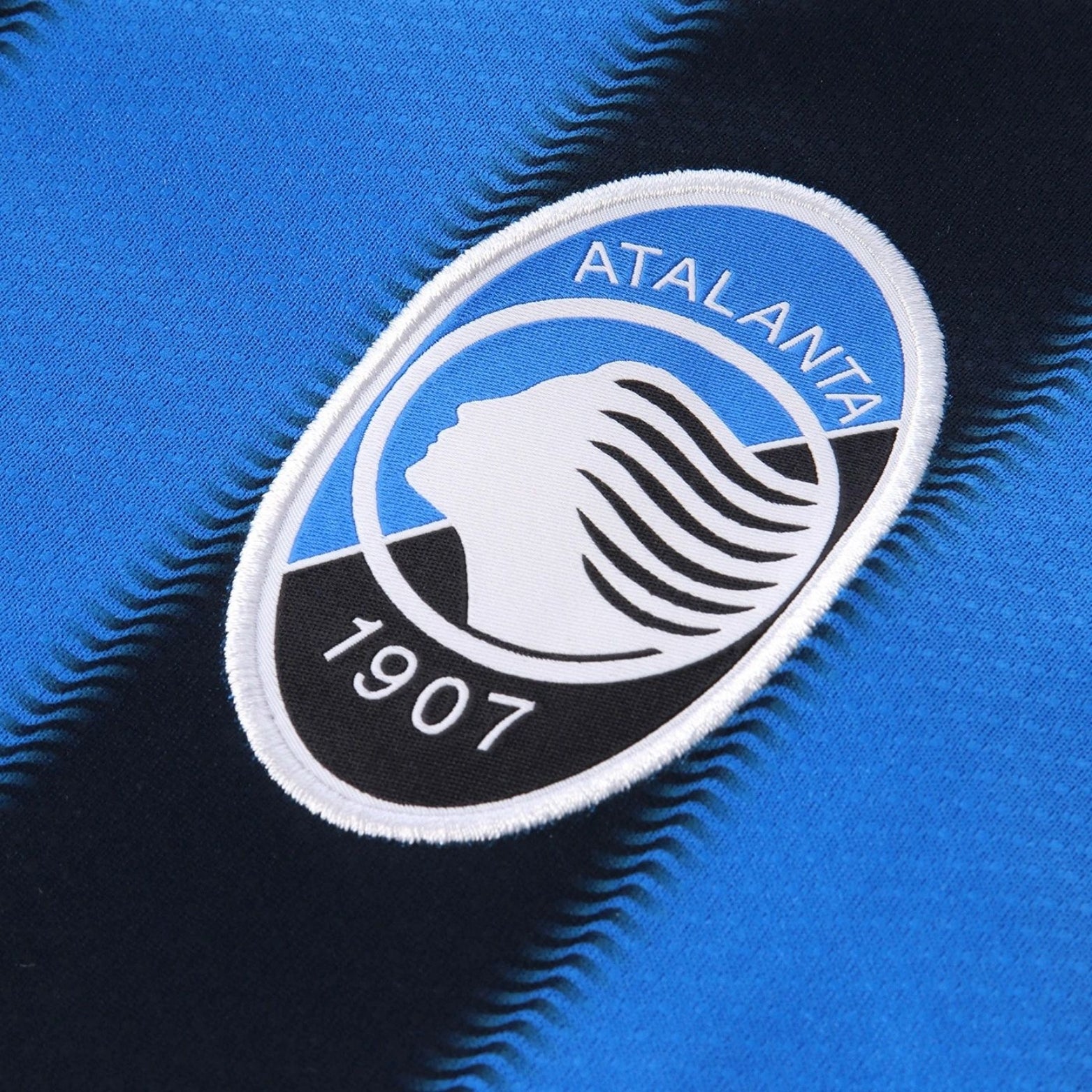 Atalanta Domicile 25/26 - Vue rapprochée