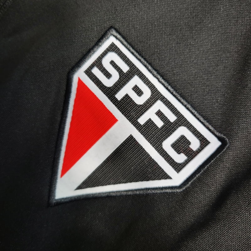 Coupe-Vent - São Paulo - Vue rapprochée
