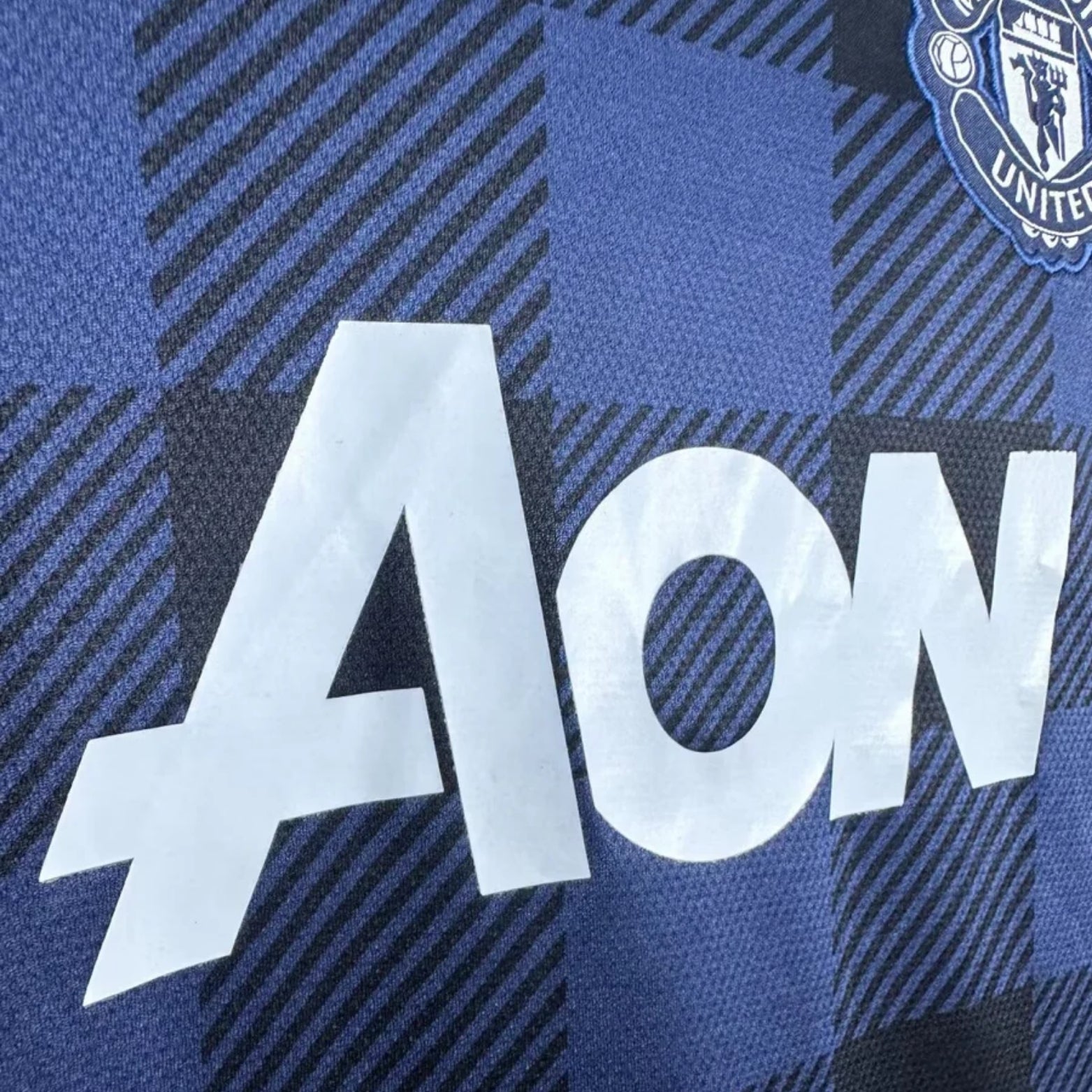 Manchester United Troisième 13/14 - Manches Longues - Vue rapprochée