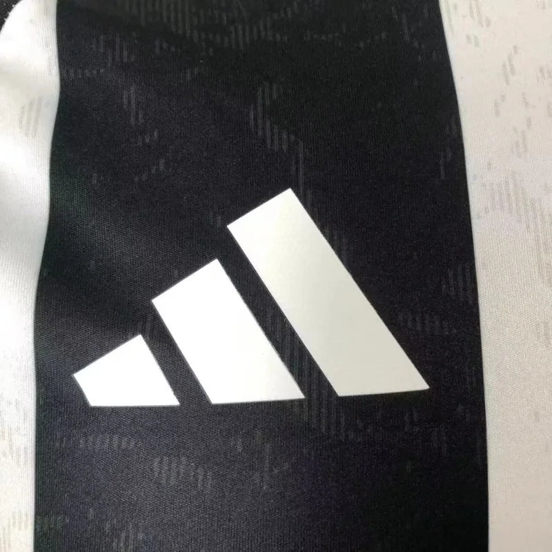 Juventus Domicile 24/25 - Packaging