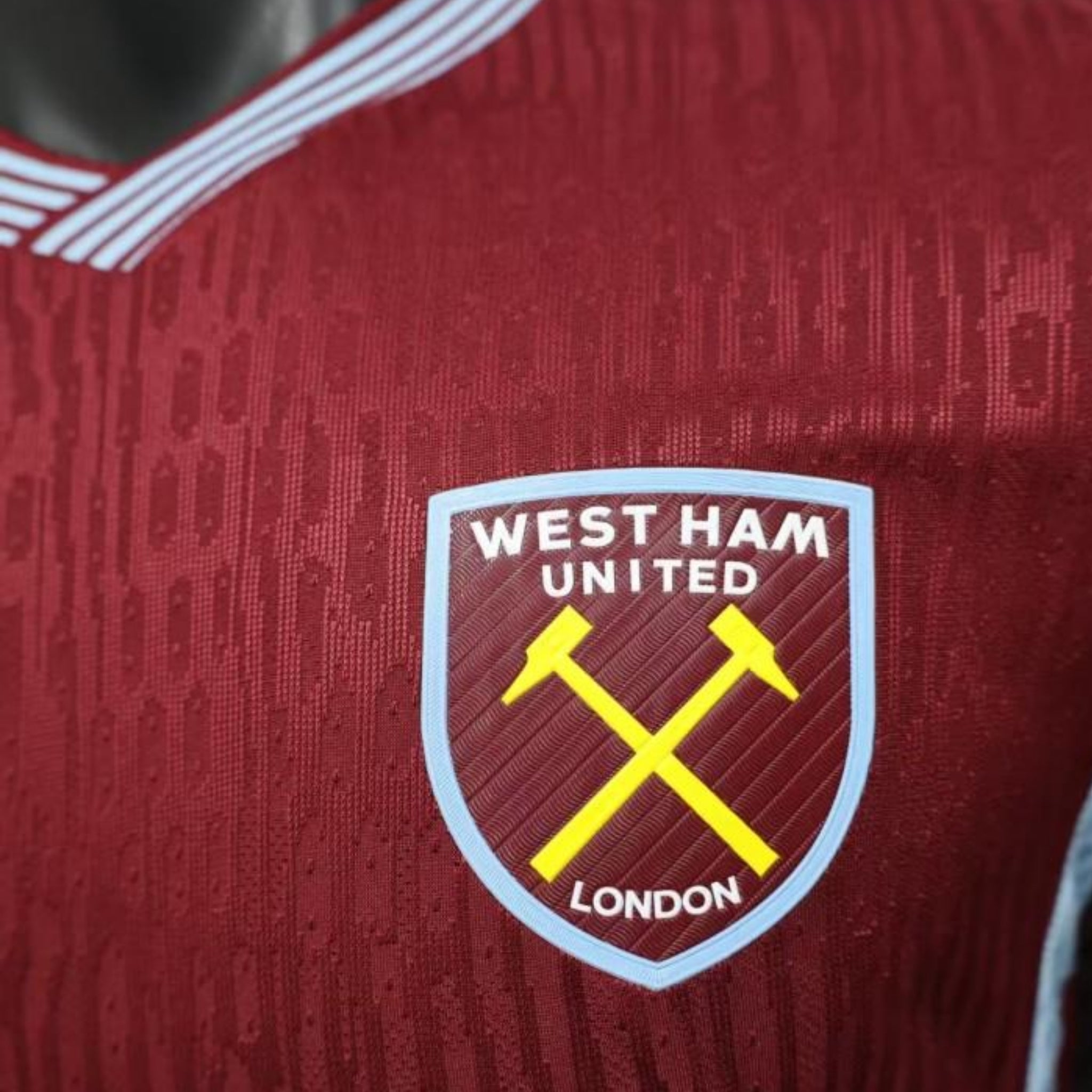 West Ham United Domicile 25/26 - Vue rapprochée