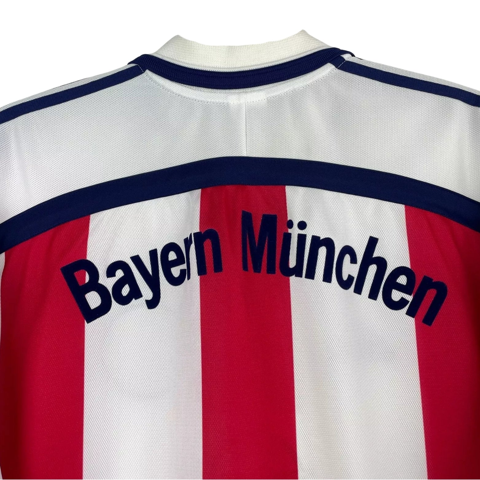 Bayern Munique Extérieur 00/01 - Détail
