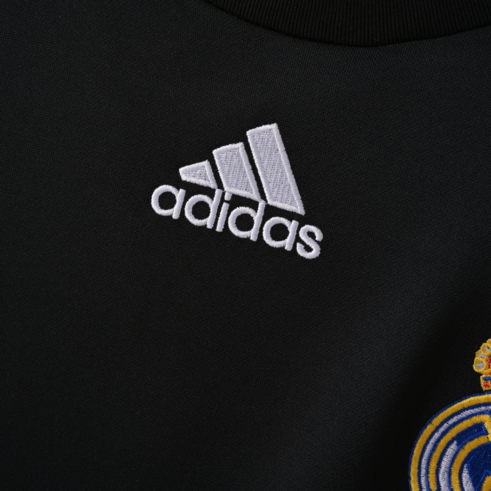 Real Madrid Extérieur 08/09 - Zoom