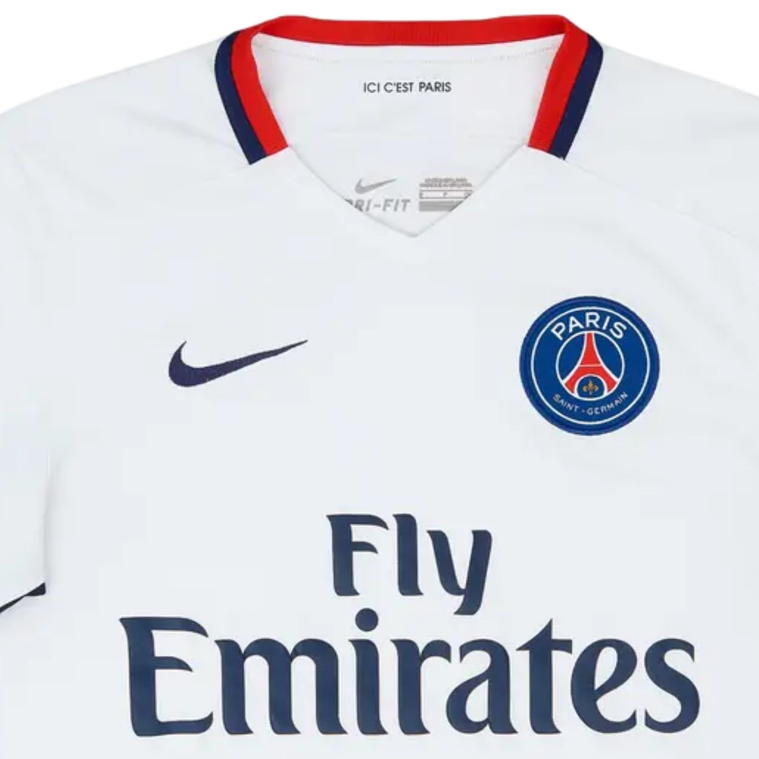 PSG Extérieur 15/16 - Vue rapprochée