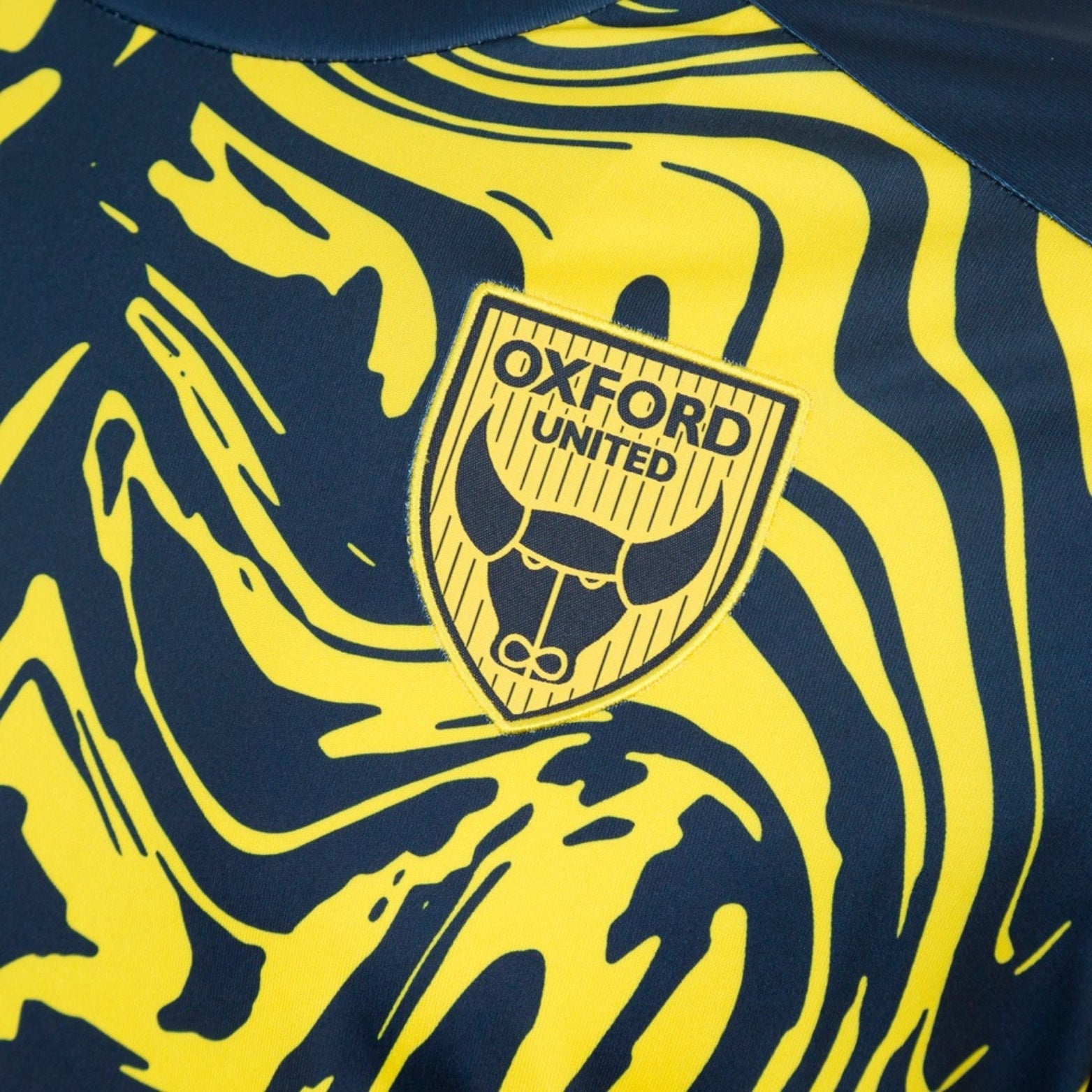 Oxford United Avant-Match 25/26 - Détail