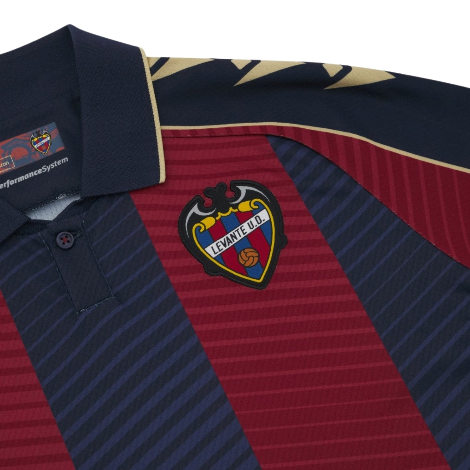 Levante UD Domicile 25/26 - Vue rapprochée