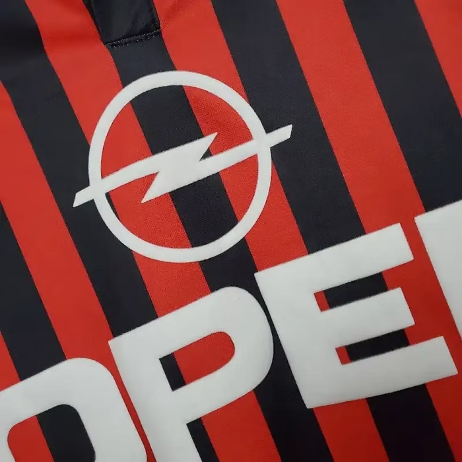 AC Milan Domicile 99/00 - Détail