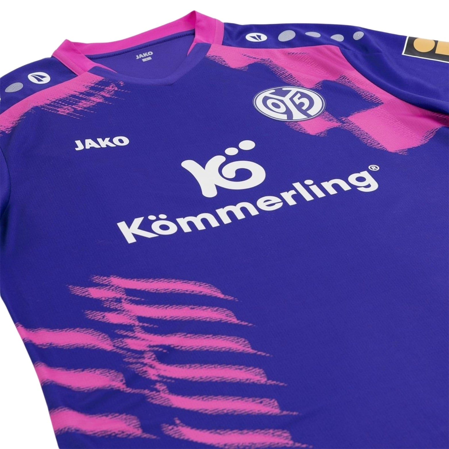 FSV Mainz 05 Extérieur 25/26 - Détail