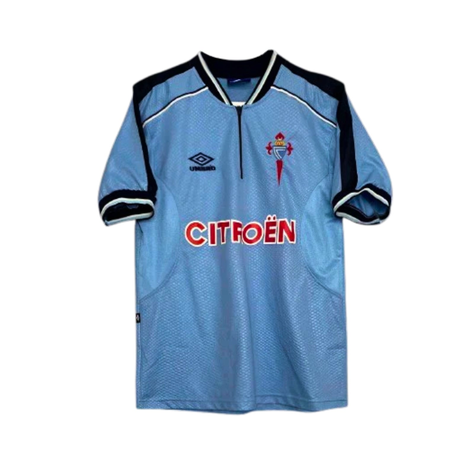 Celta de Vigo Domicile 00/01 - Vue de face