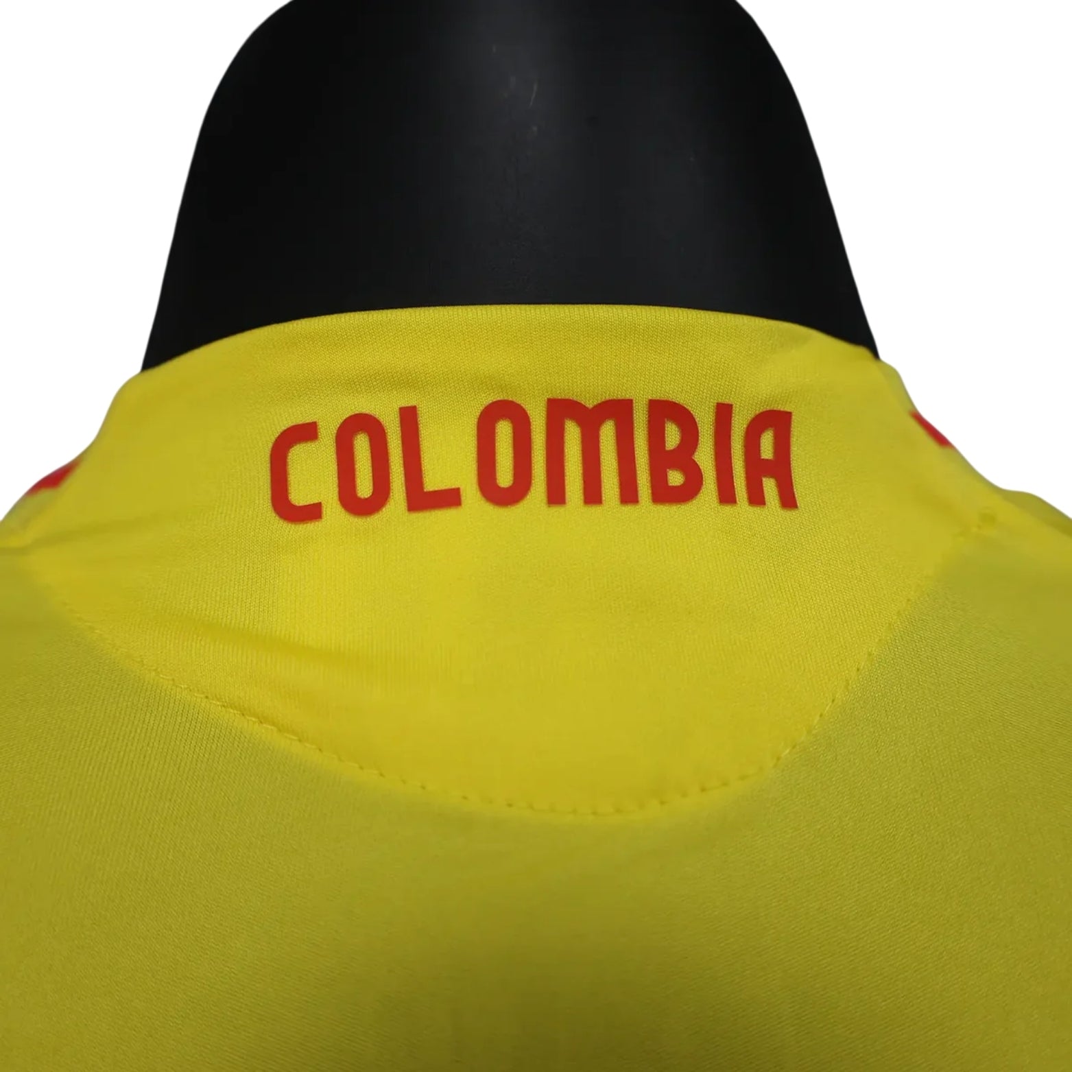 Colombie Domicile 24/25 - Packaging
