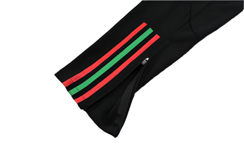 Manchester United - Survêtement - 1/2 Zip - Vue rapprochée