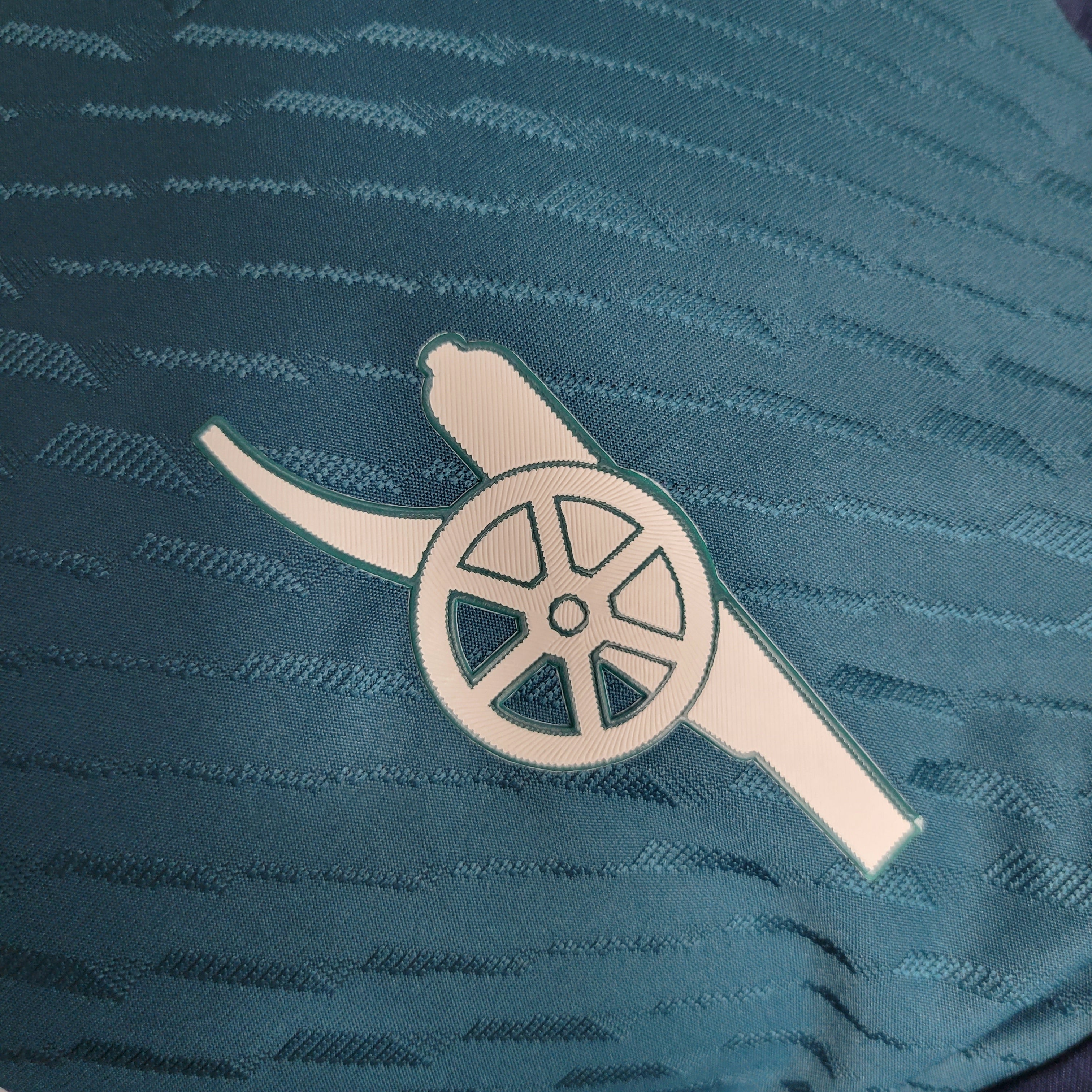 Arsenal Troisième 23/24 - Vue latérale