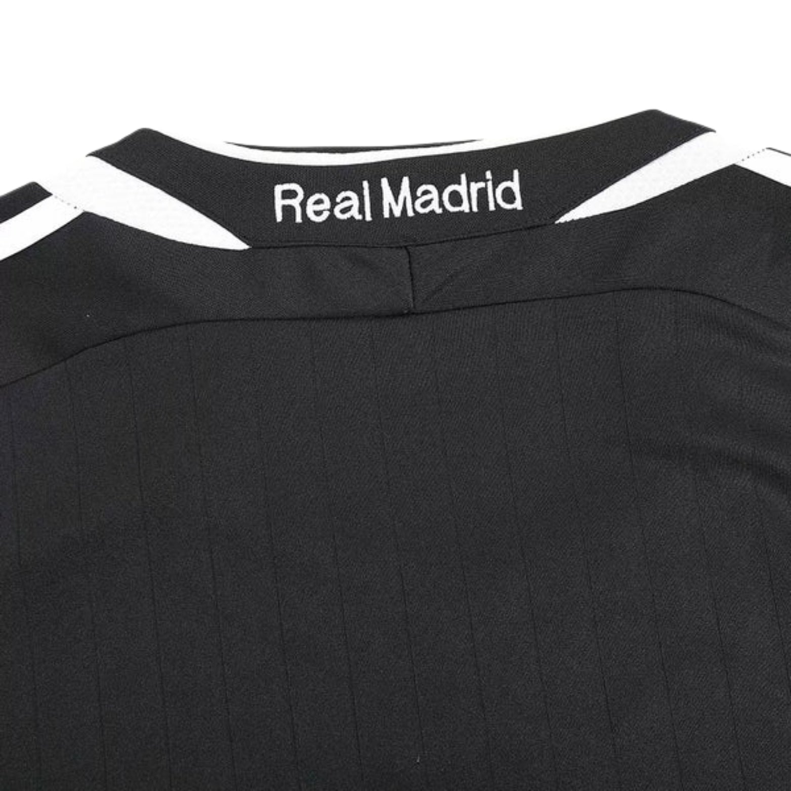 Real Madrid Extérieur 06/07 - Manches Longues - Vue rapprochée