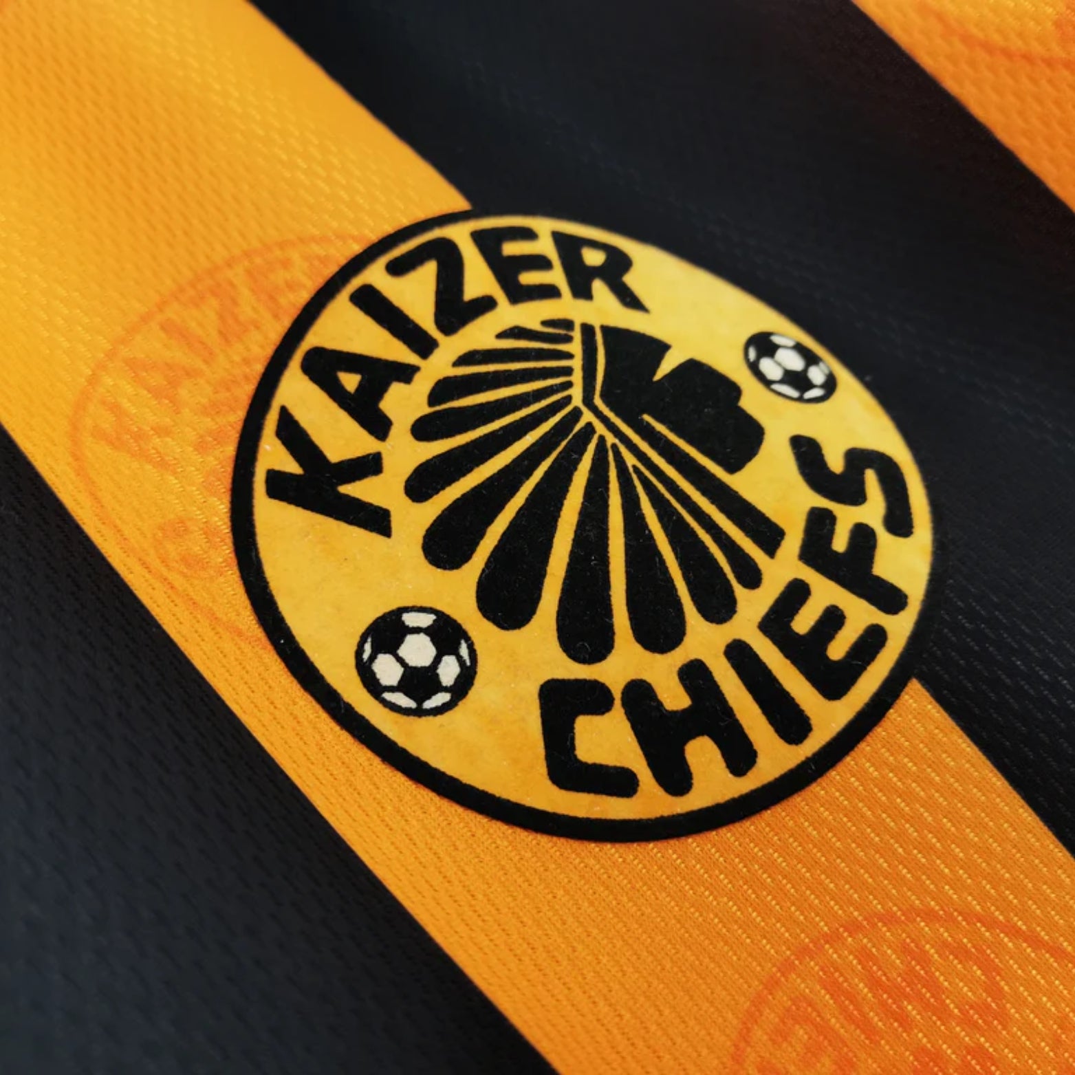 Kaizer Chiefs Domicile 98/99 - Détail
