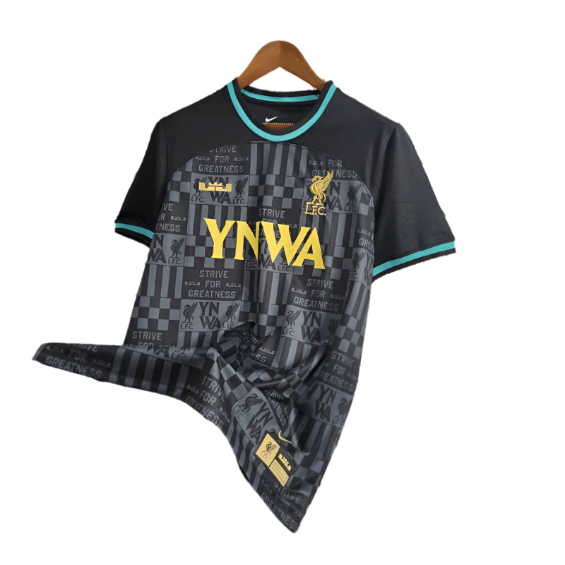 Liverpool Édition Spéciale 24/25 - Détail