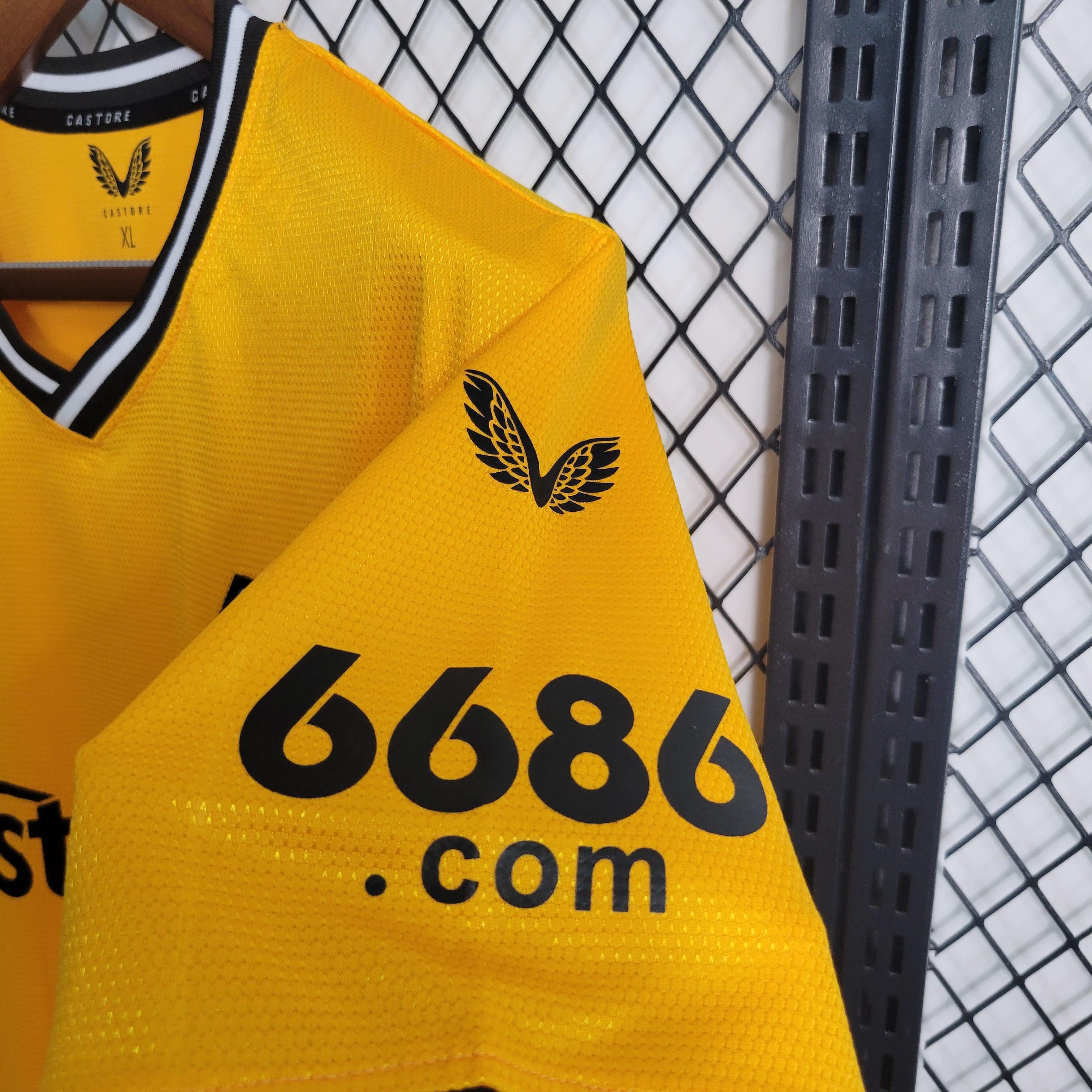 Wolves Domicile 23/24 - Vue latérale
