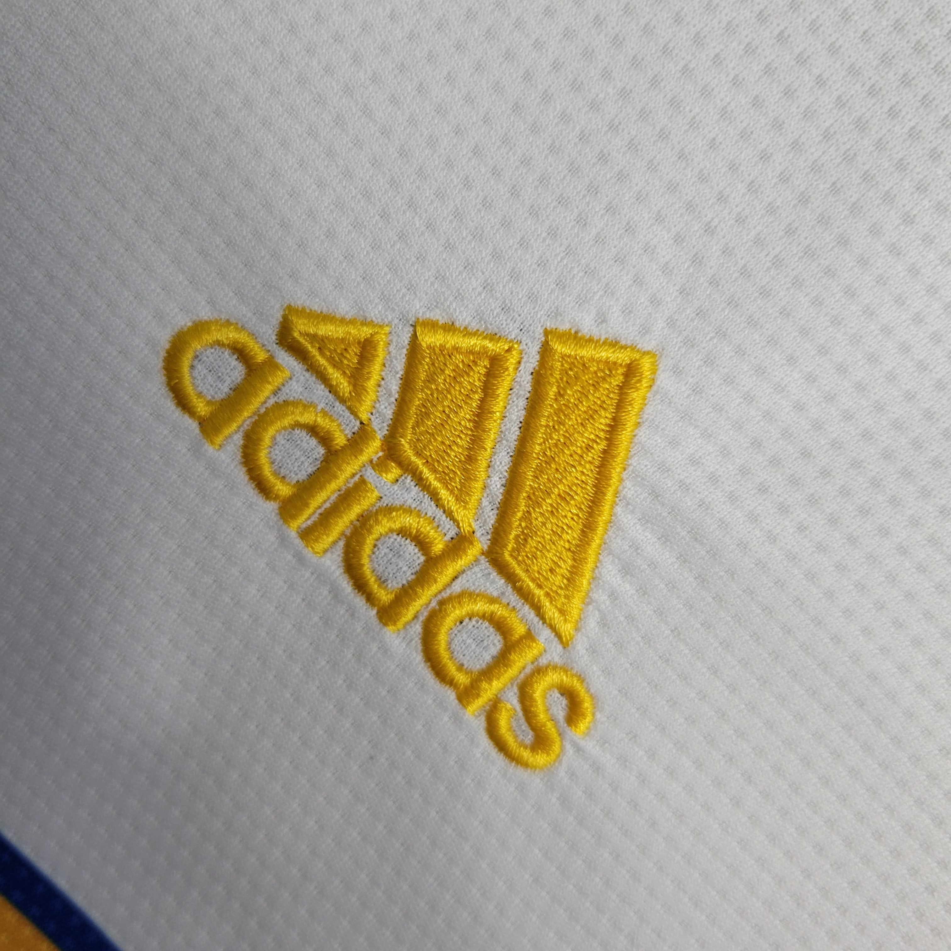 Tigres Extérieur 23/24 - Détail
