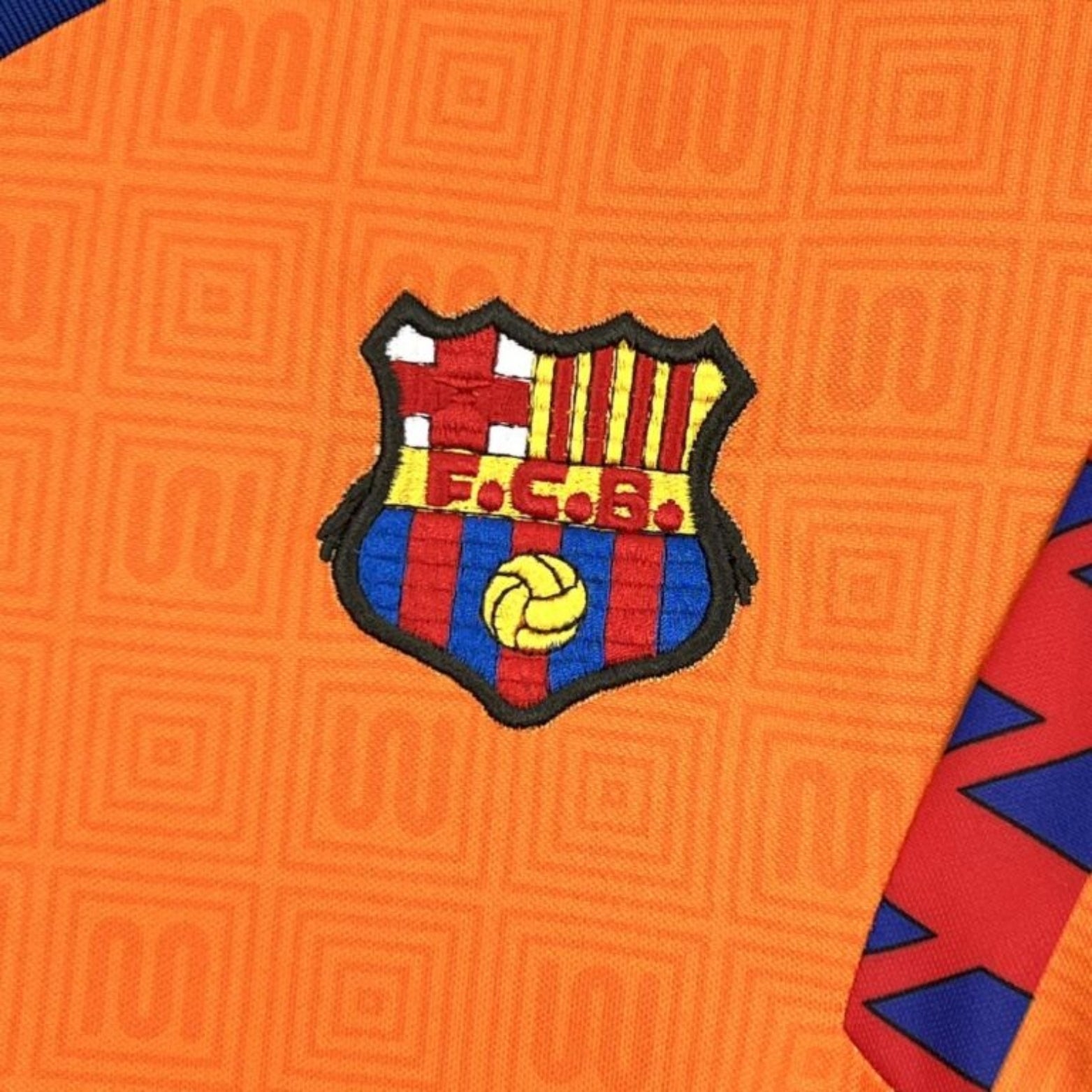 Barcelone Extérieur 91/92 - Détail