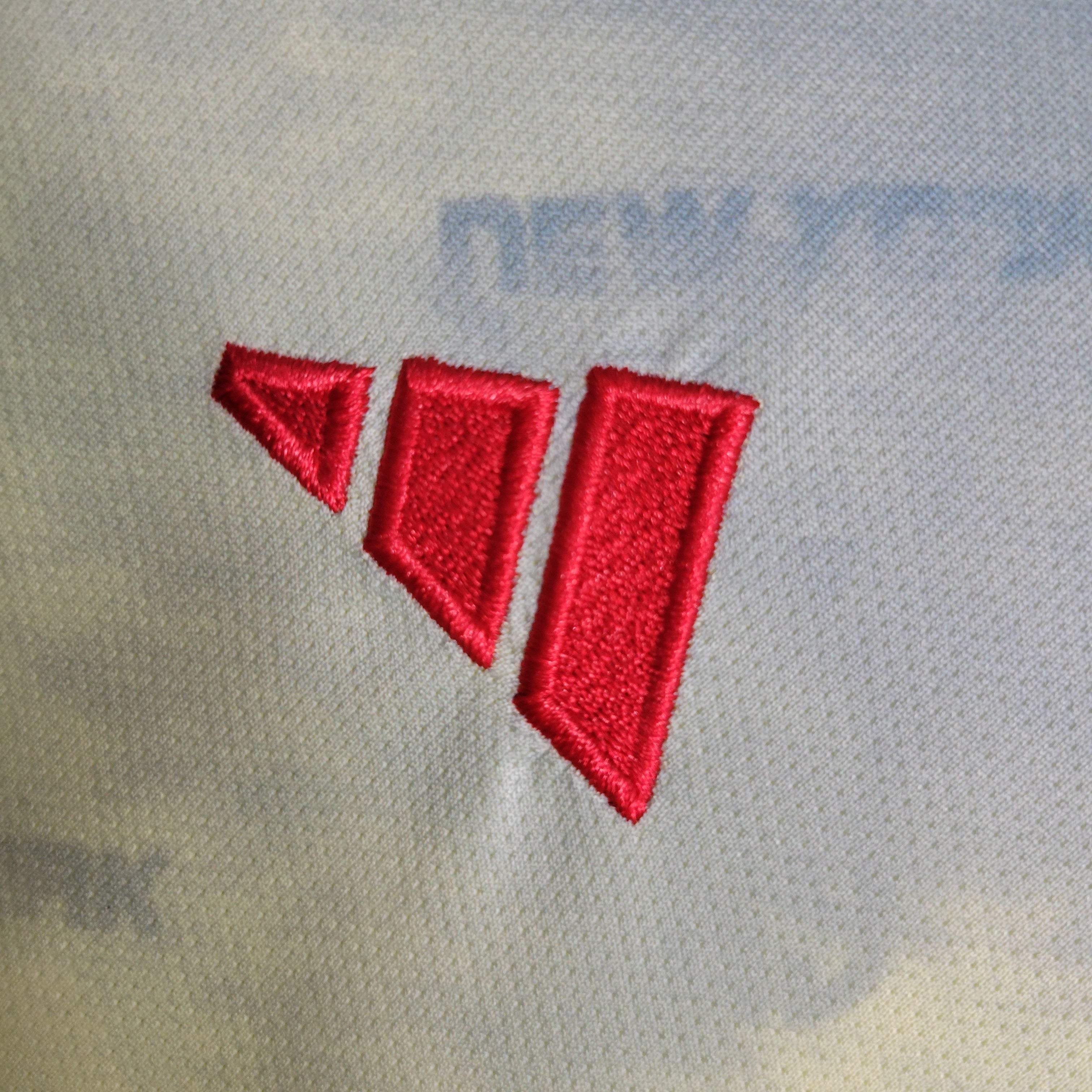 New York Red Bulls Extérieur 23/24 - Packaging