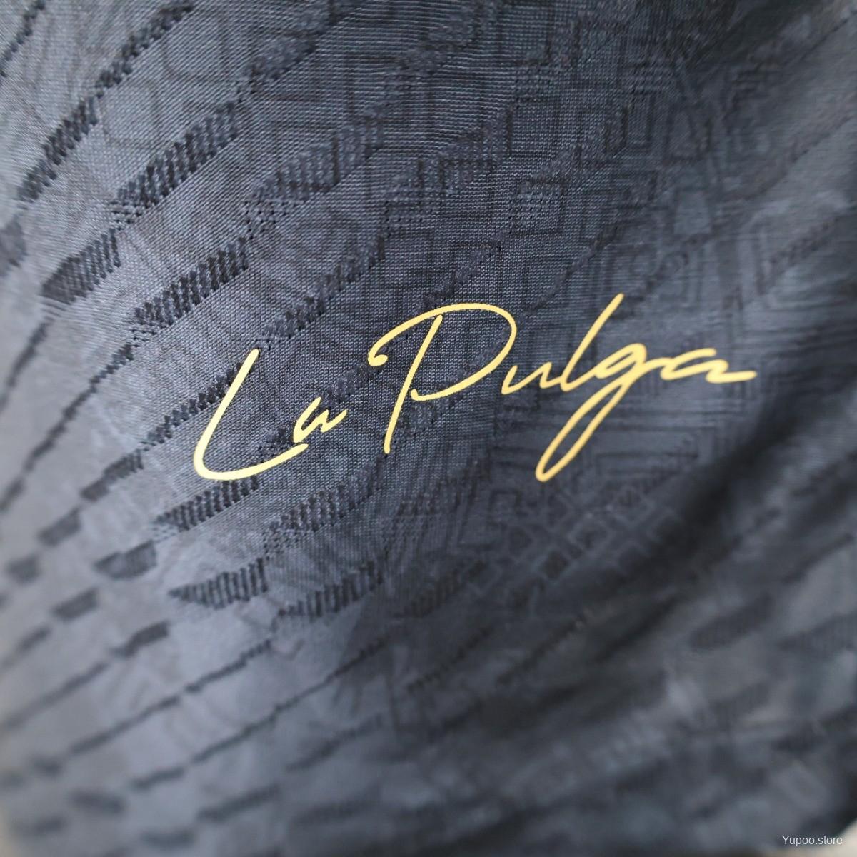 Messi - La Pulga - Édition Spéciale - Vue latérale