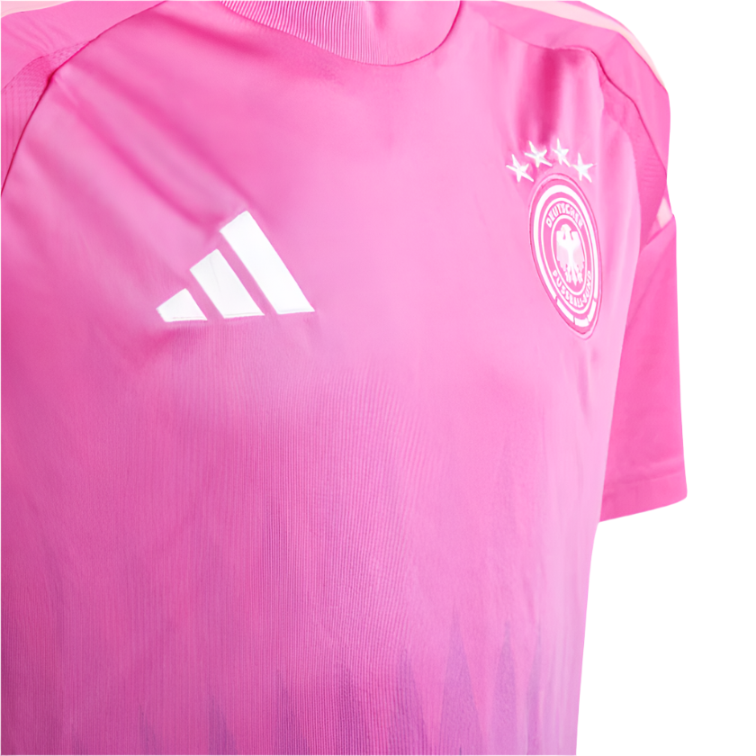 Allemagne Extérieur 24/25 - Vue rapprochée