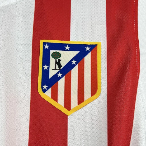 Atlético Madrid Entraînement 25/26 - Manches Cava - Vue rapprochée