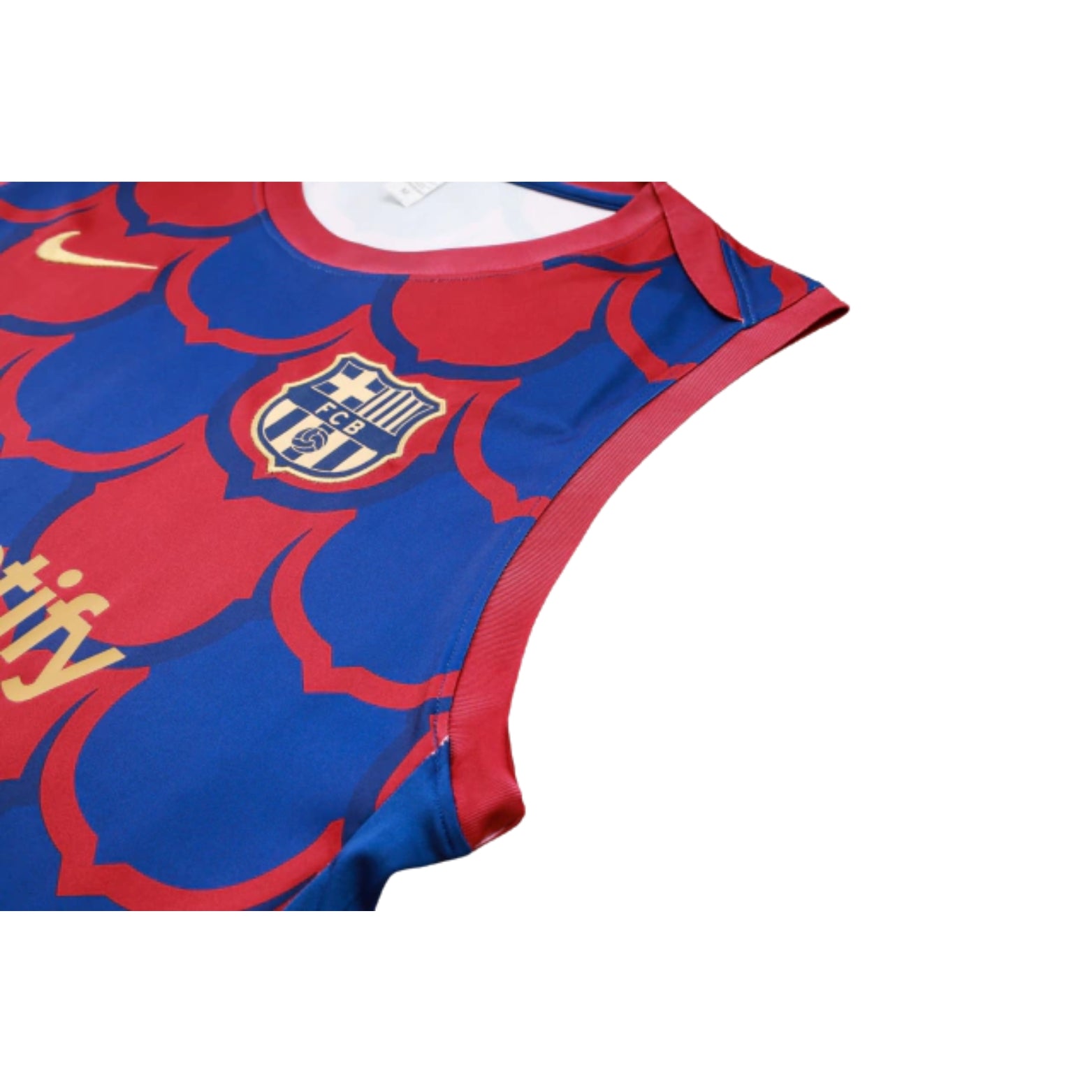 Barcelone 24/25 - Équipement de Entraînement - Manches Cava - Vue rapprochée