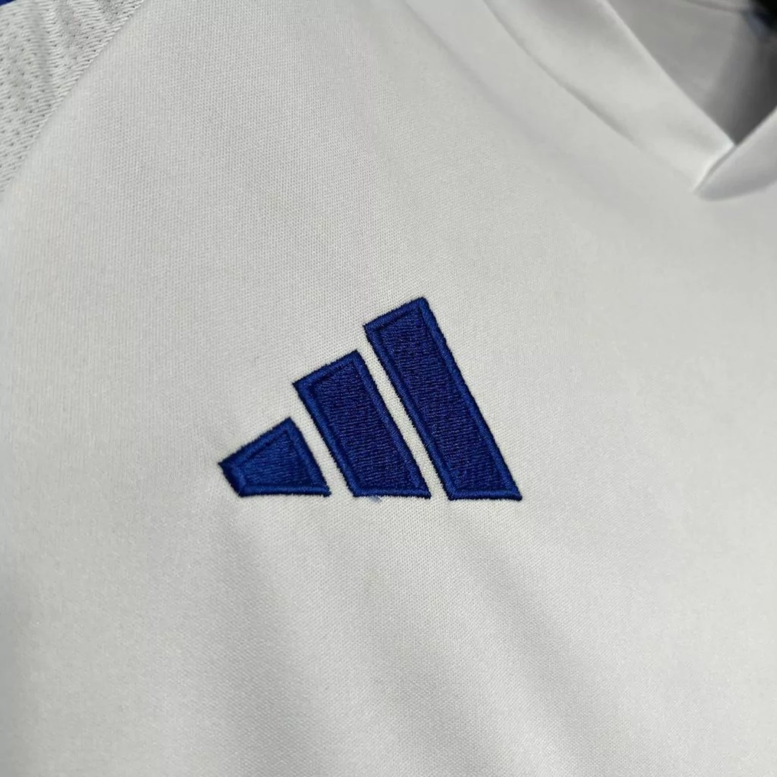 FC Copenhagen Domicile 24/25 - Vue rapprochée