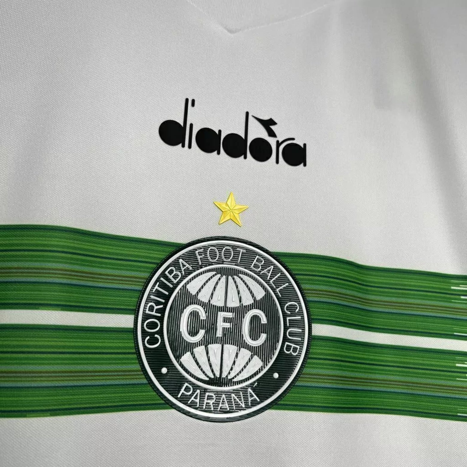 Coritiba Domicile 24/25 - Vue rapprochée