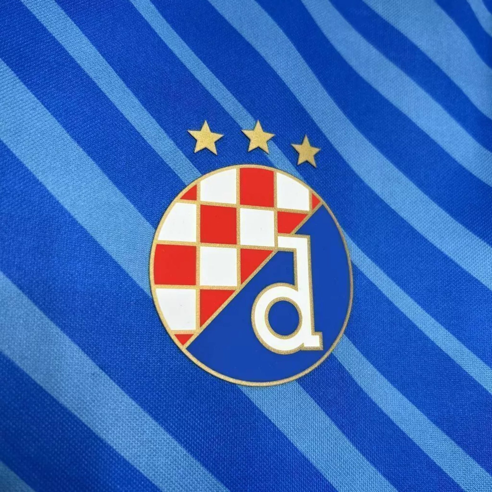 Dinamo Zagreb Domicile 24/25 - Vue rapprochée
