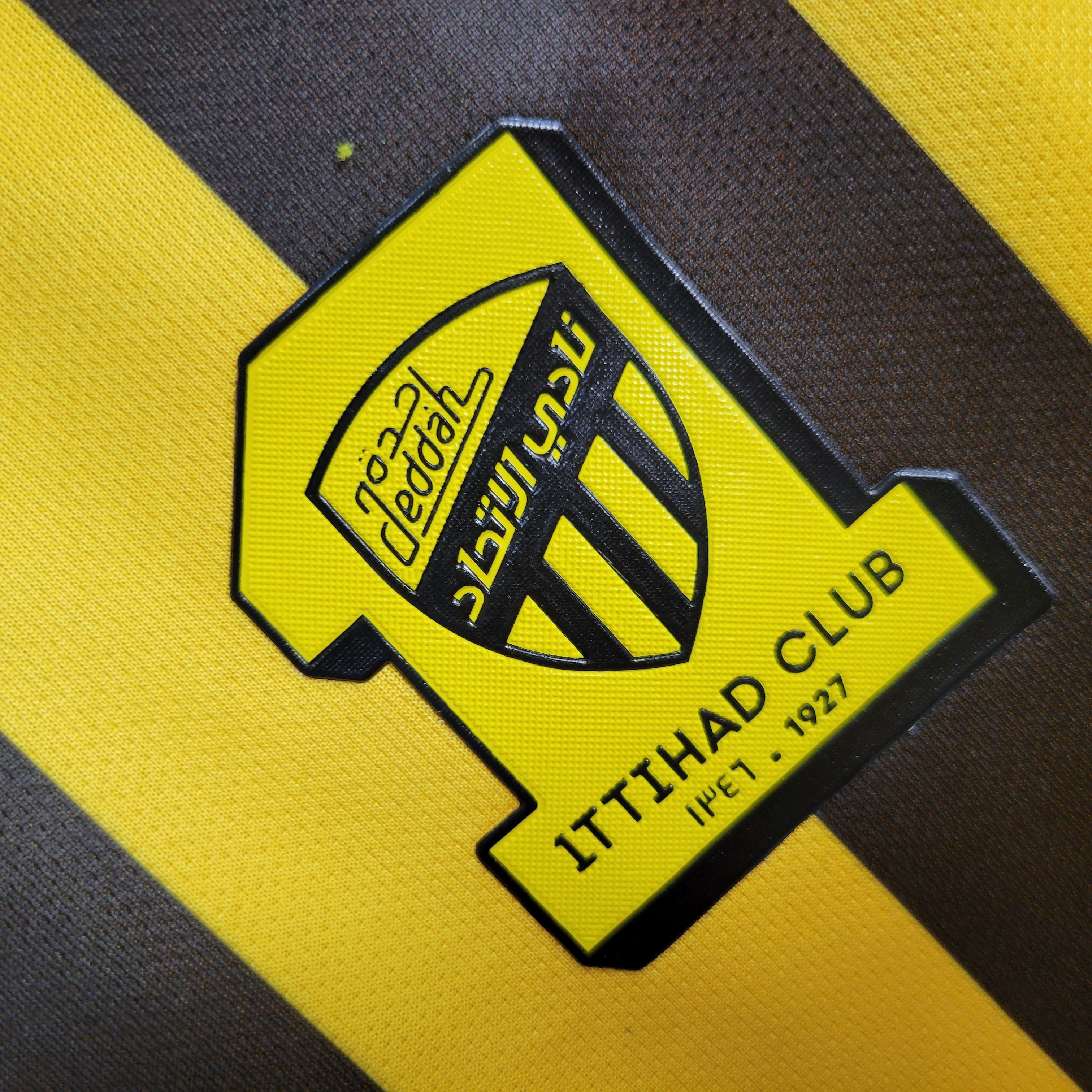 Al-Ittihad Club Domicile 23/24 - Vue rapprochée