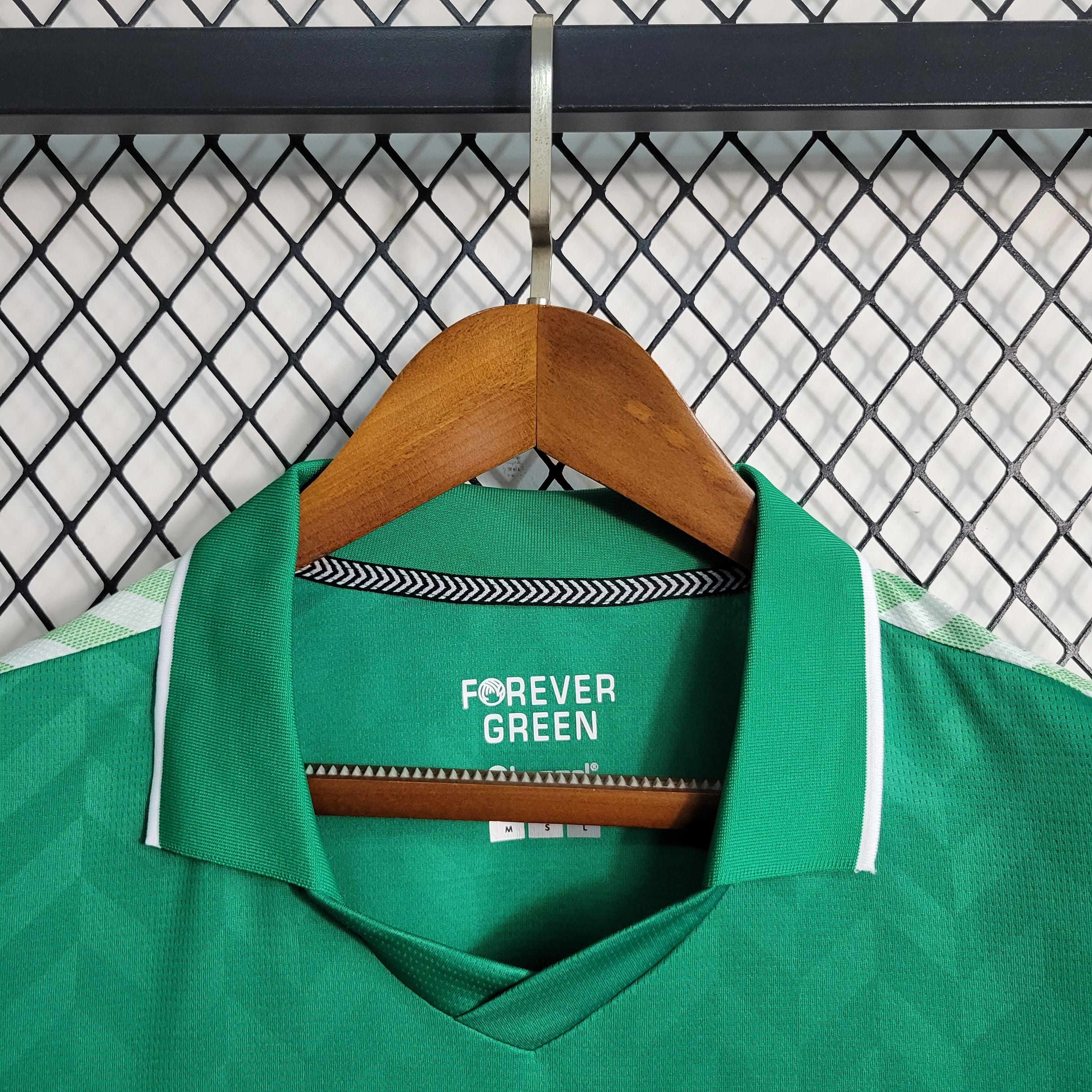 Real Betis Extérieur 23/24 - Packaging