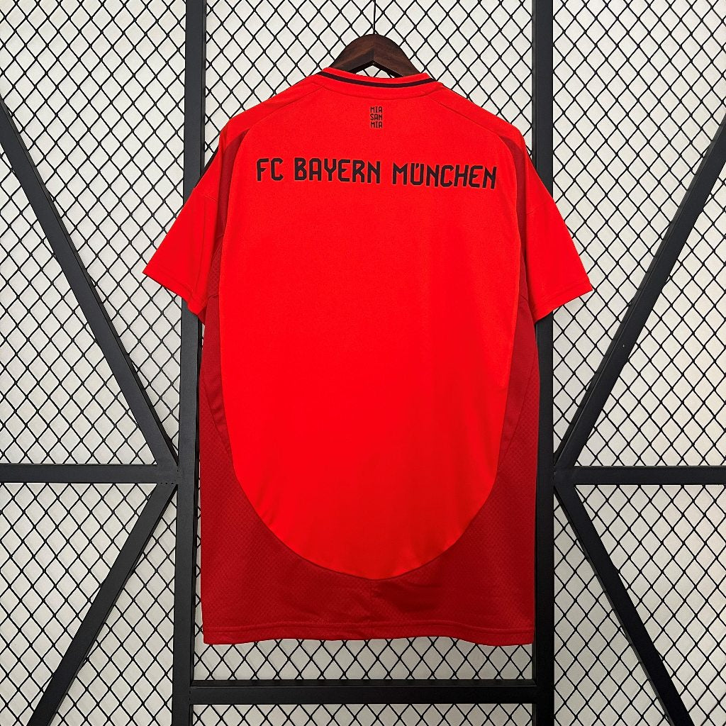 Bayern Munique Domicile 24/25 - Vue de dos