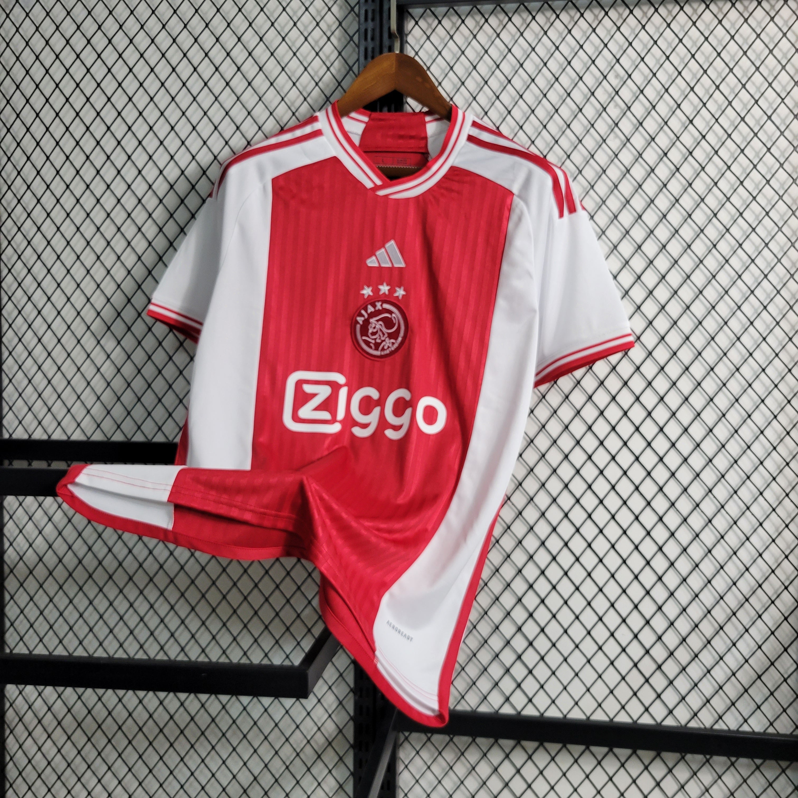 Ajax Domicile 23/24 - Porté