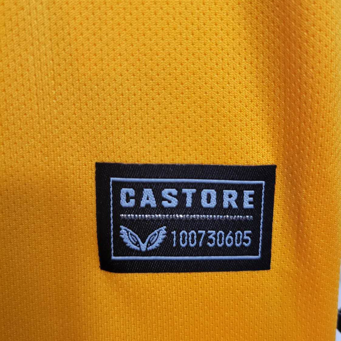 Kit - Wolves Domicile 23/24 - Détail