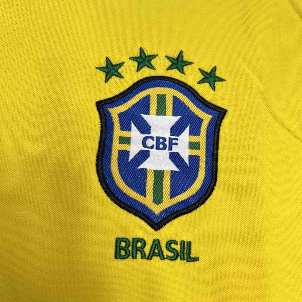 Brésil Domicile 98/99 - Vue rapprochée