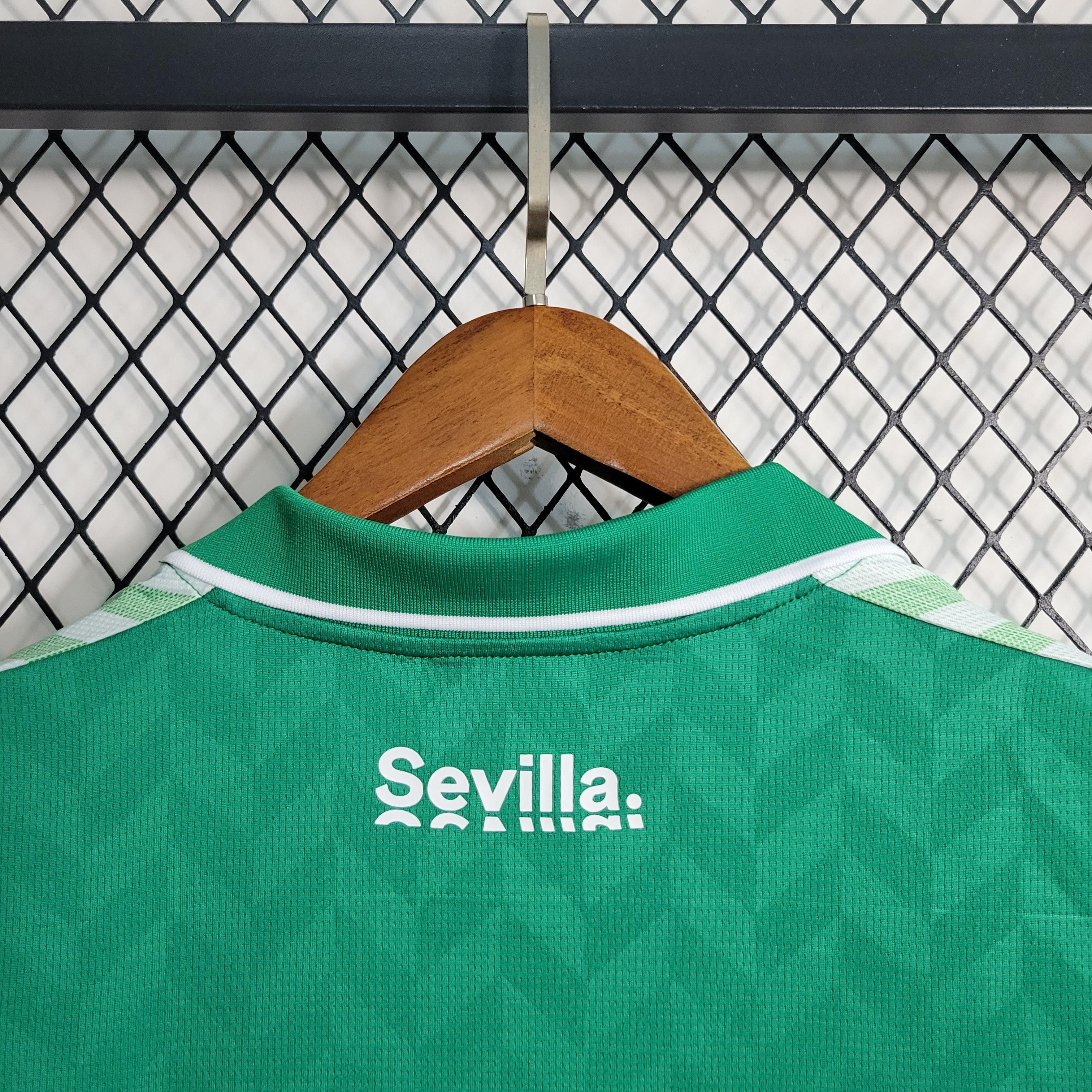 Real Betis Extérieur 23/24 - Vue rapprochée