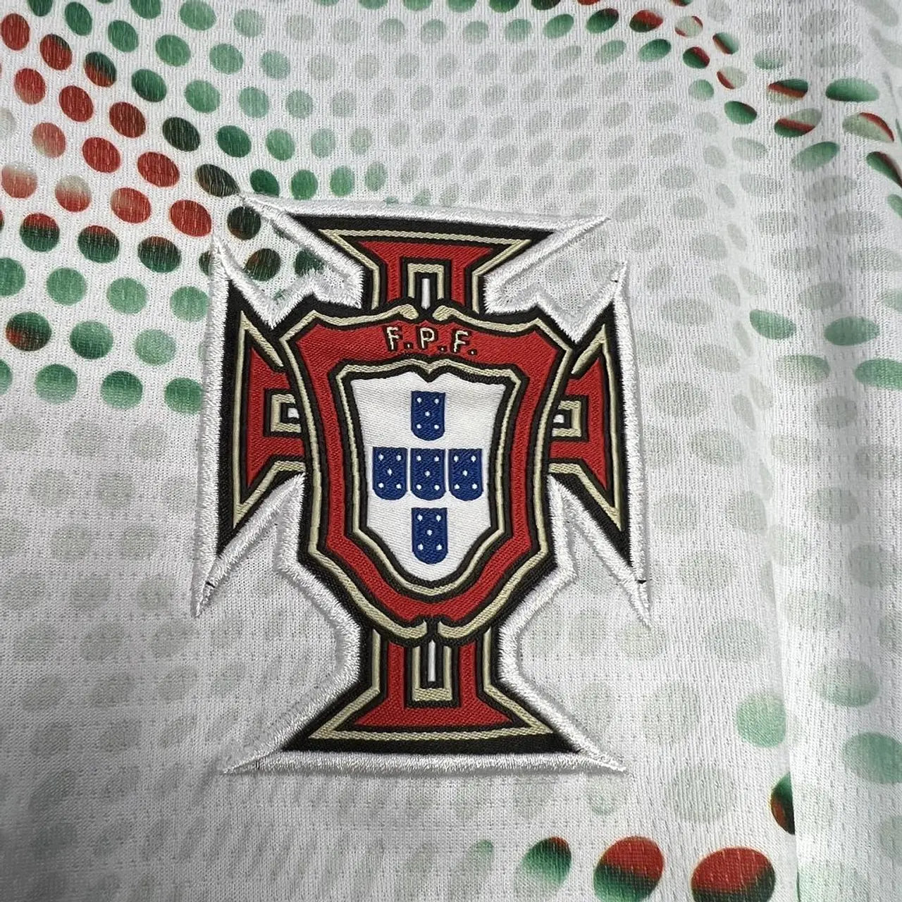 Portugal Extérieur 25/26 - DIOGO J. 21 - Porté
