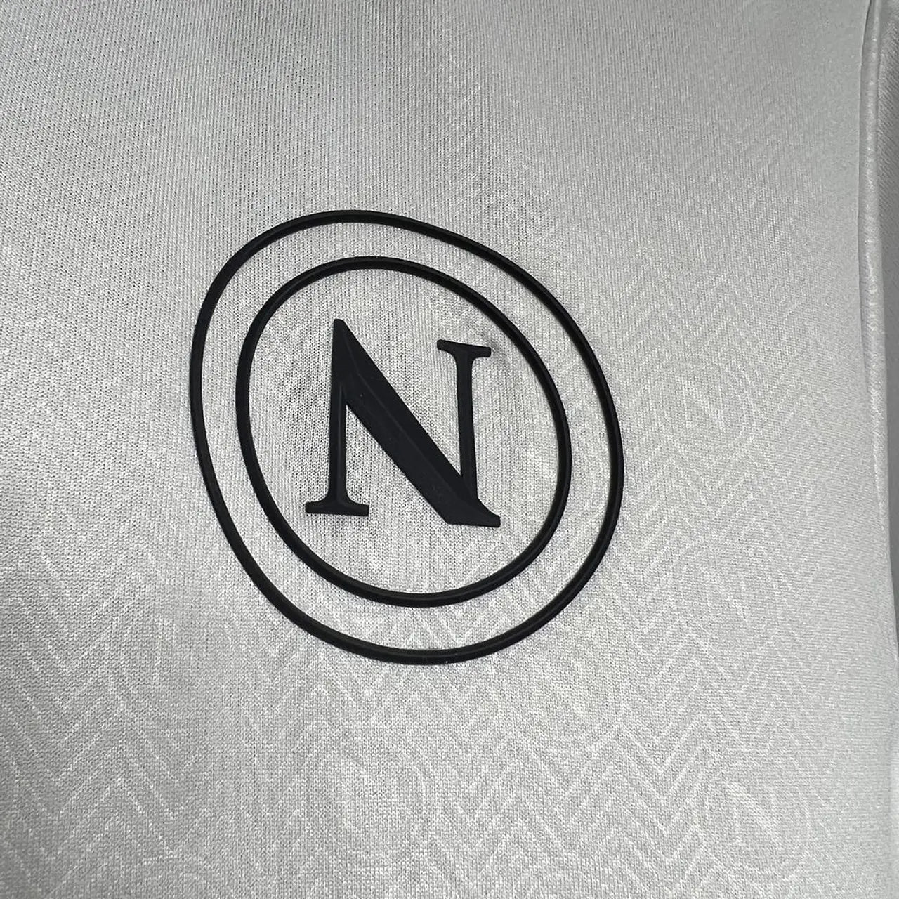 Naples Extérieur 24/25 - Zoom