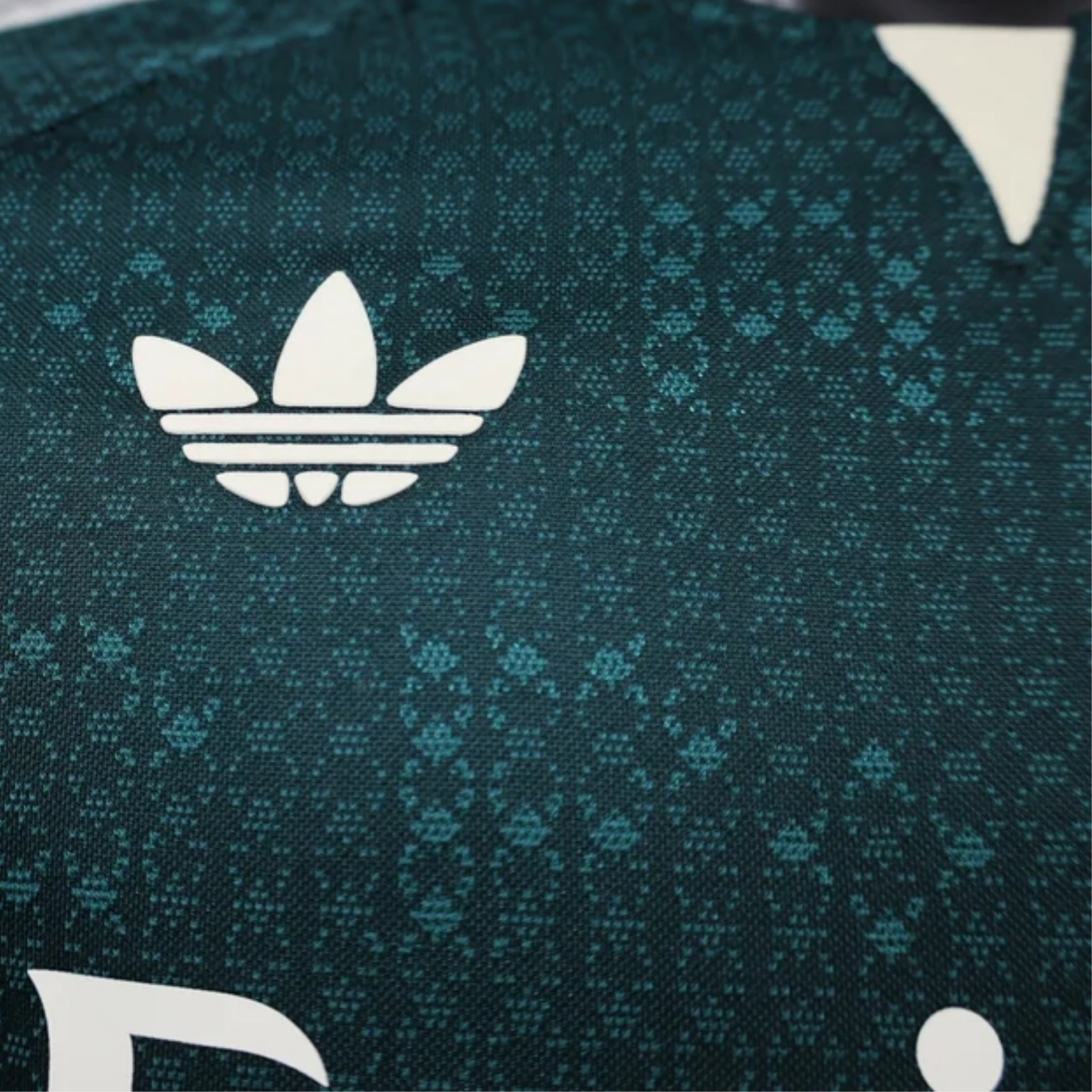 Real Madrid Away 26/27 - Player Version