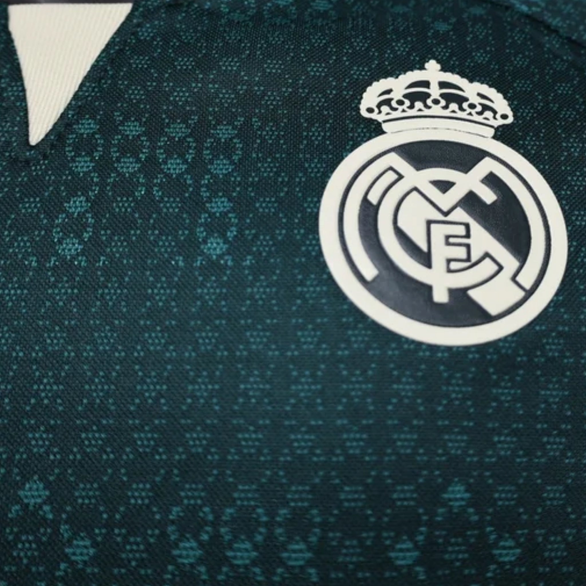 Real Madrid Away 26/27 - Player Version
