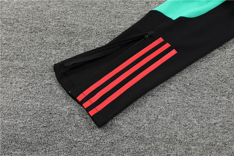 Manchester United - Survêtement - 1/2 Zip - Vue rapprochée