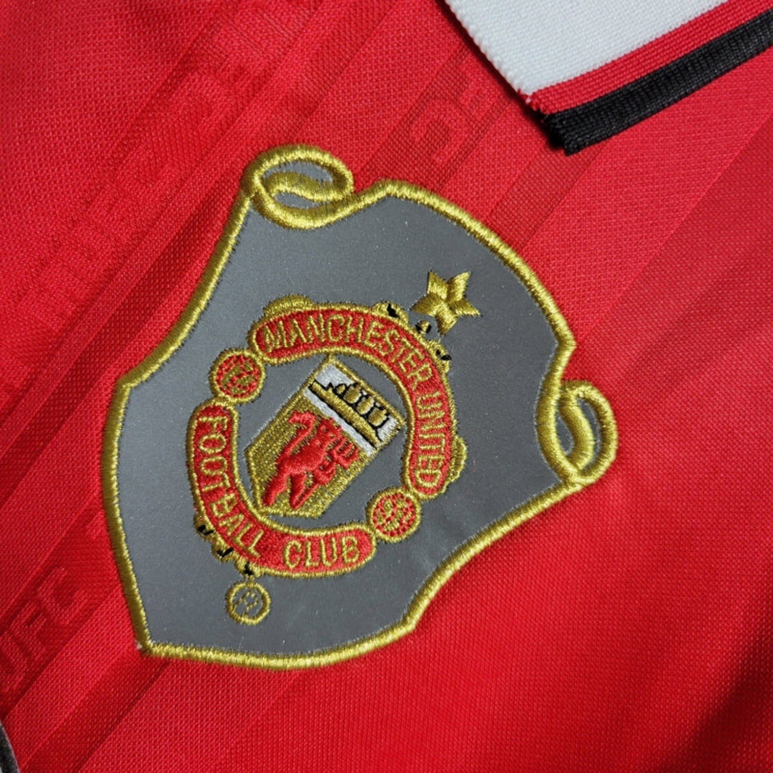 Manchester United Domicile 99/00 - Ligue des Champions - Détail