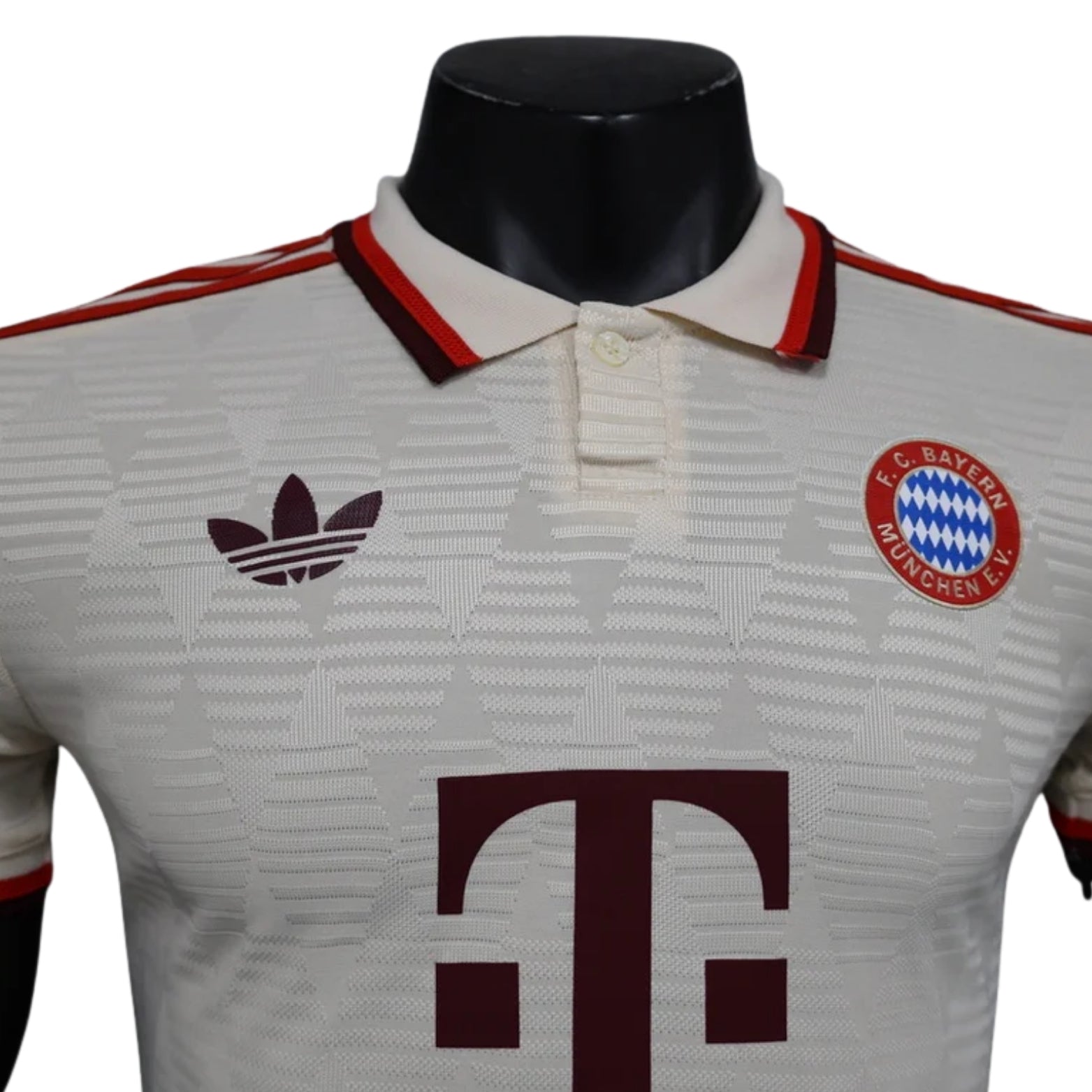 Bayern Munique Troisième 24/25 - Vue rapprochée
